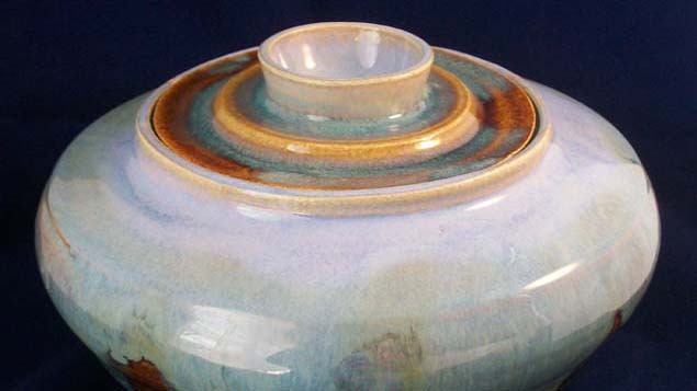 Clay: Earthworks – Special Glaze Session