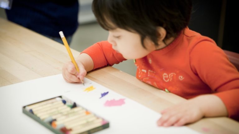 Advanced Paper Marbling on Metallic Paint and Overmarbling - Nevada Museum  of Art